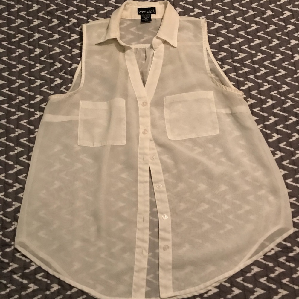 Woman’s Blouse